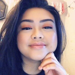 Meet your Posher, Danessa Mae